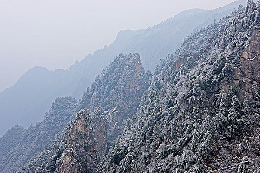 雪山