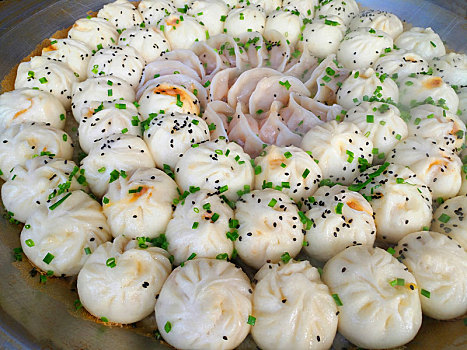 煎包 生煎