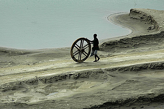 一个,男人,手推车,轮子,河,干燥,上方,情侣,孟加拉,拦河坝,印度,毁坏,洪水,干旱,缺乏