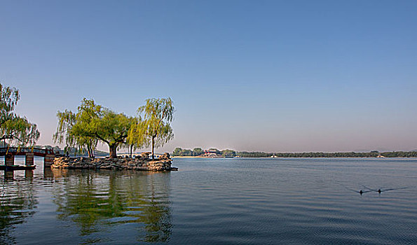 颐和园,昆明湖,知春亭