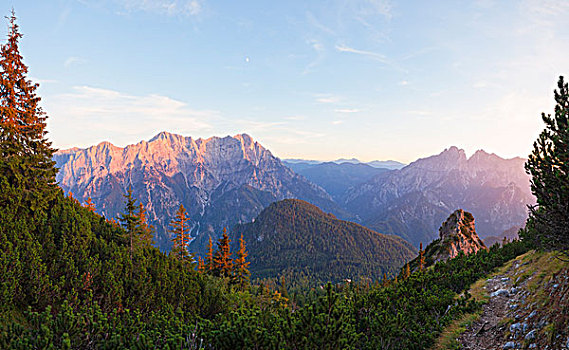 日落,阿尔卑斯山,施蒂里亚,奥地利