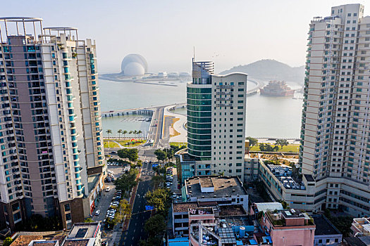 航拍广东珠海香洲区情侣中路附近城市街景