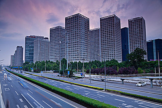 cbd道路夜景