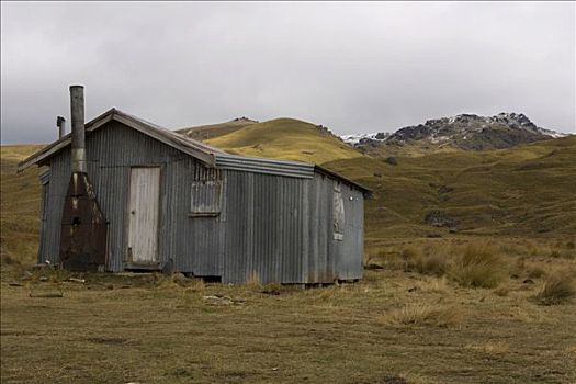 空,波纹板,小屋,丘陵地貌,尼维斯岛,奥塔哥,南岛,新西兰
