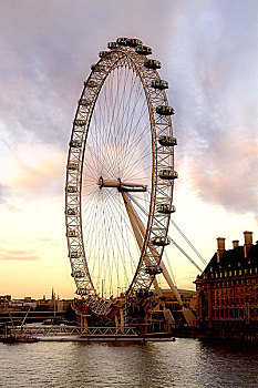 英国,英格兰,伦敦,泰晤士河,岸边,巨大,轮子,伦敦眼,黃昏,欧洲,地标建筑,景象,喜庆,花园,河,千禧轮,傍晚,晚间