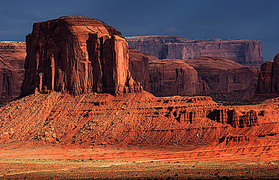 岩石构造,山岗,风暴,云,夜光,纪念碑谷纳瓦霍部落公园,亚利桑那,美国,北美