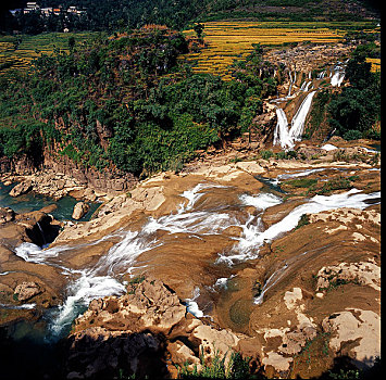 贵州螺丝滩瀑布