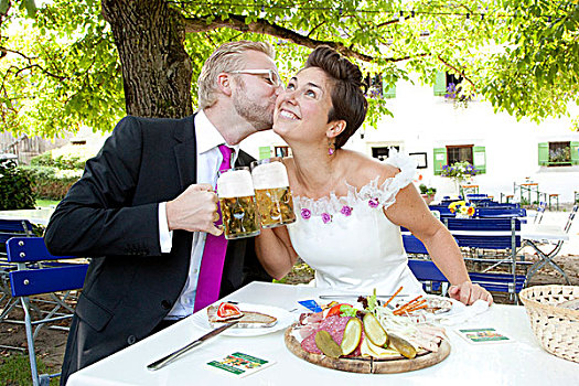 新婚夫妇,灯光,食物,花园,雷根斯堡,巴伐利亚,德国,欧洲