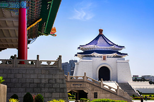 台湾台北国家歌剧院,国立蒋介石纪念馆