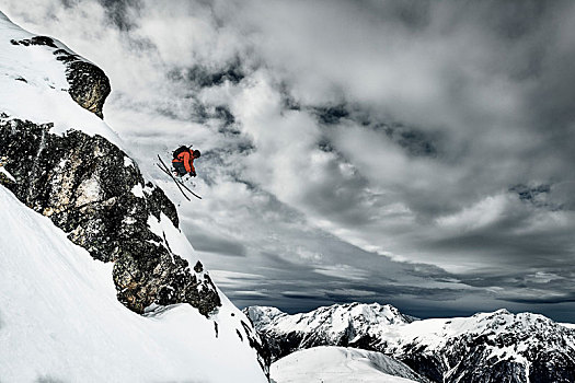 男性,滑雪,跳跃,半空,崎岖,山坡,隆河阿尔卑斯山省,法国