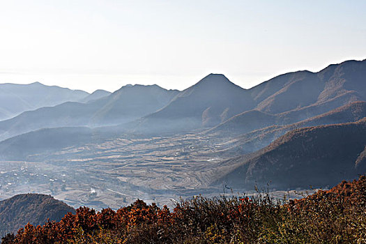 太行山日出