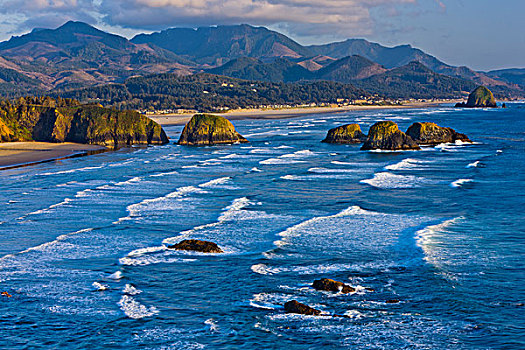 岩石构造,海洋,坎农海滩,俄勒冈海岸,俄勒冈,美国