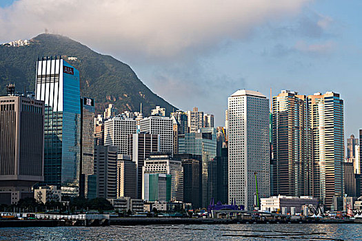 香港