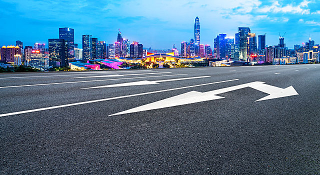 道路地面和城市建筑景观