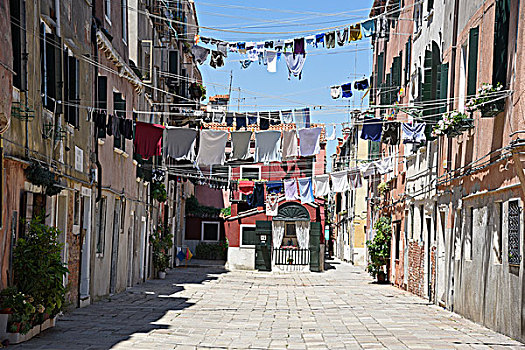 洗衣服,弄干,晾衣绳,街道,地区,威尼斯,威尼托,意大利,欧洲