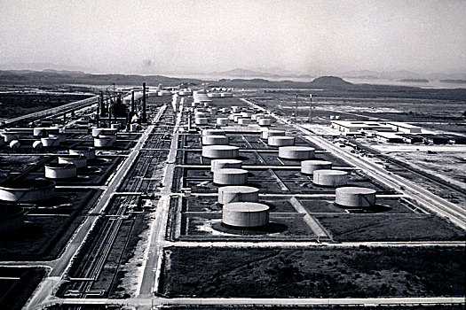 炼油厂,里约热内卢