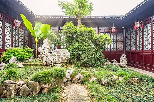 南京瞻园景区的园林古建筑