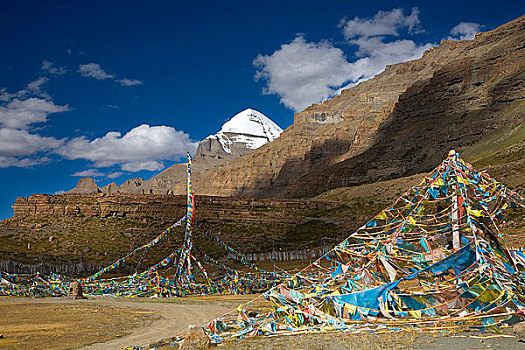 西藏阿里,冈底斯山,冈仁波齐峰