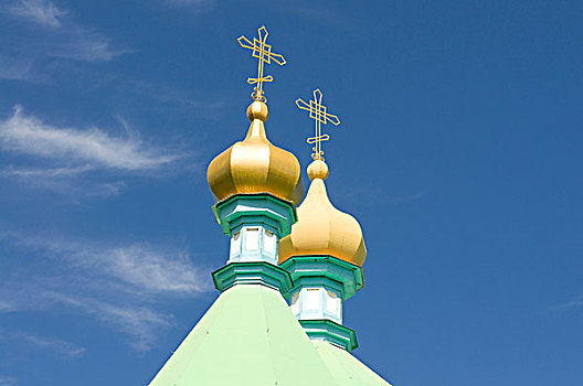 吉尔吉斯斯坦,教堂
