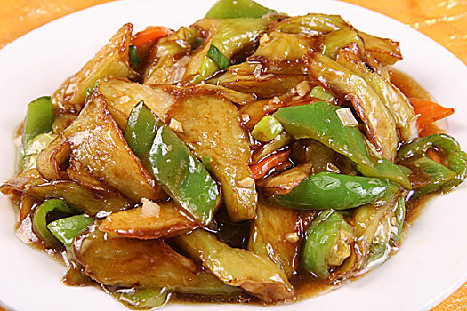 茄子,西红柿,胡椒酱烧茄子东北传统名菜烧地三鲜东北传统名菜烧地三鲜