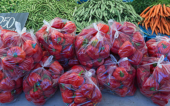 红柿子椒,椒,塑料袋,水果摊,荷兰