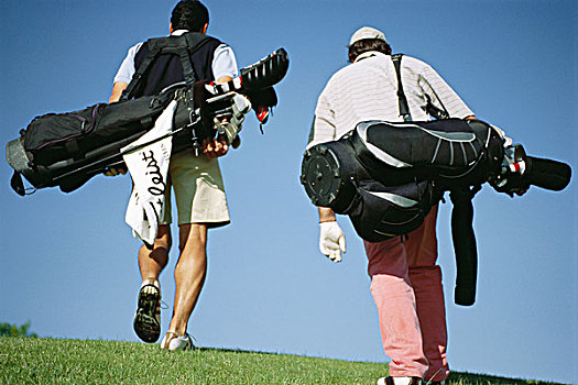 打高尔夫,高尔夫球袋,后视图