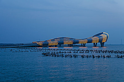 苏州阅湖台夜景