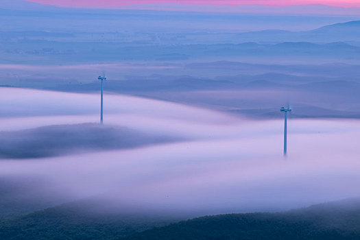云雾,风力发电机