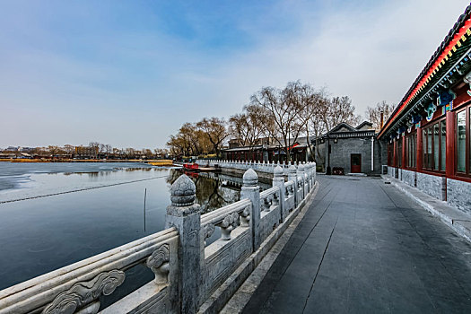 北京市什刹海公园古建园林建筑