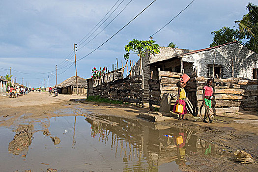 道路,水,壶洞,提供,饲养,地面,疟疾,蚊子,莫桑比克,非洲