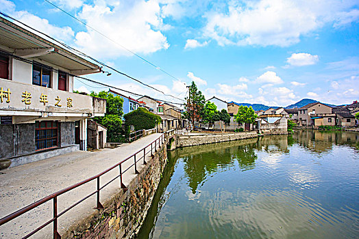 石桥村,村庄,小河,水环境治理,五水共治,老房子