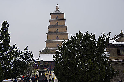 陕西西安大雁塔雪景