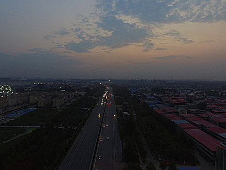 郑州市大河路夕阳景色