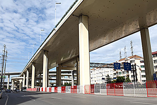 上海沪闵路高架桥