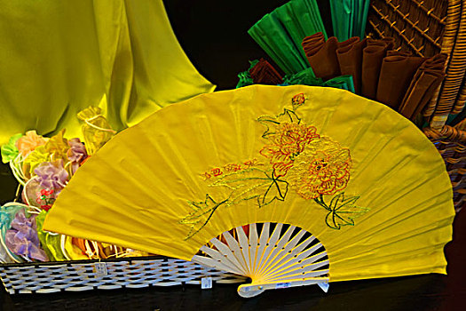 极具越南特色文化的越南芽庄刺绣