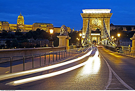 匈牙利,布达佩斯,桥,汽车,光影,晚间,欧洲,中欧,城市,首都,高架桥,建筑,建造,建筑师,亚当,地标建筑,景象,交通,背景