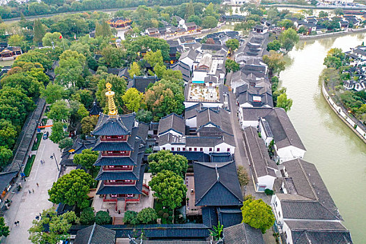 航拍江苏苏州寒山寺寺院建筑群