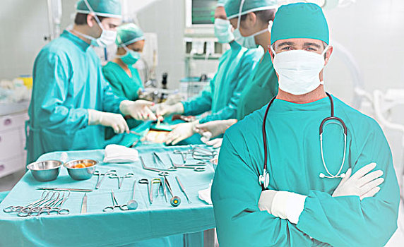 外科,站立,双臂交叉,外科手术
