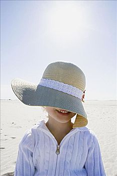 女孩,戴着,草帽,姿势,海滩