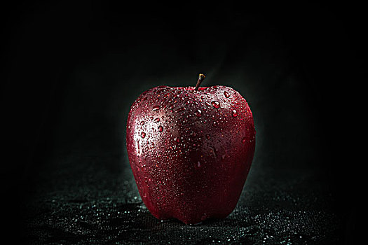 一颗红苹果