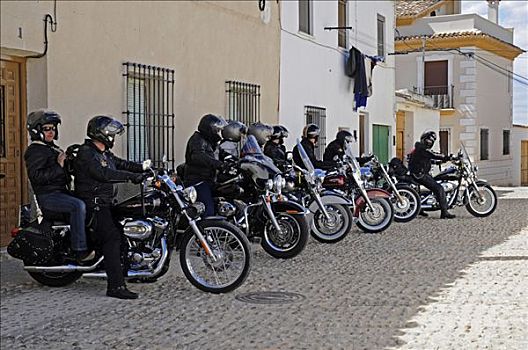 哈雷摩托,摩托车,摩托车手,停放,街道,开端,展示,旅游,西班牙,欧洲