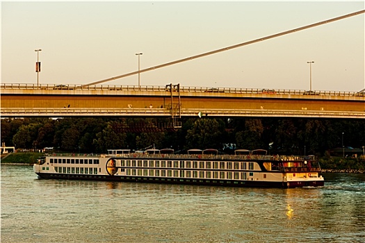 新桥,游船,布拉迪斯拉瓦,斯洛伐克