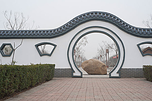 中国式庭院月亮门