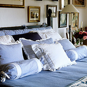 蓝色,白色,垫子,床