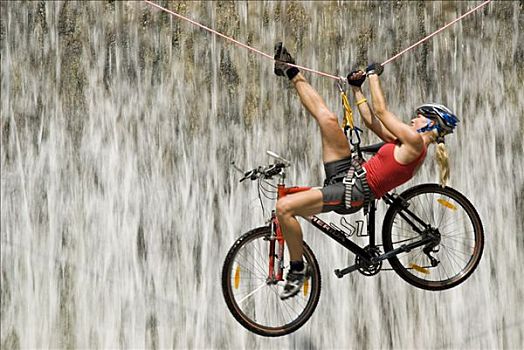 女人,瀑布,绳索,自行车,国家公园,上奥地利州,奥地利,欧洲