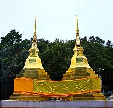 两个,金色,塔,庙宇,清莱,省,泰国