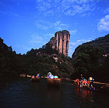 福建,武夷山,全景,群山,河流,白云,蓝天,世界遗产地,漂流,观音峰,玉女峰,鹰嘴峰