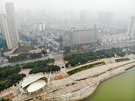 航拍湖南长沙湘江橘子洲