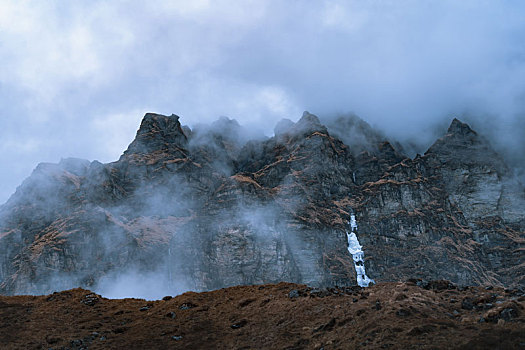 尼泊尔安娜普尔那峰雪山风光