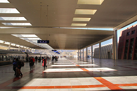拉萨火车站,拉萨
